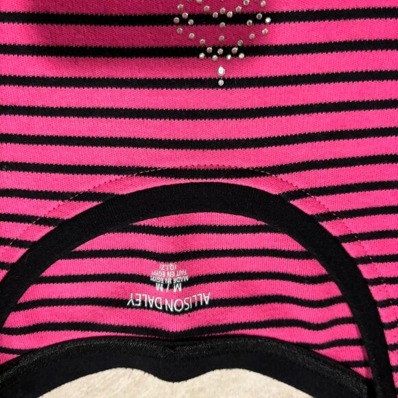 Vintage 2000s pink & black striped quarter sleeve top w a bedazzled detail. - Picture 3 of 5